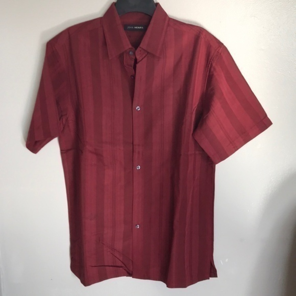 John Henry dress shirt Size Medium